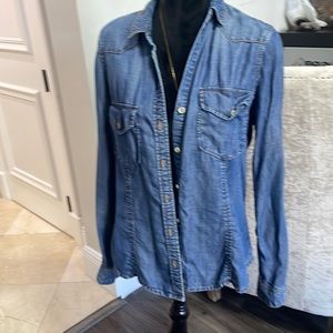 Bella Dahl denim button down